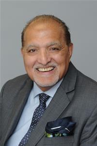 Profile image for Councillor Roy Chamdal